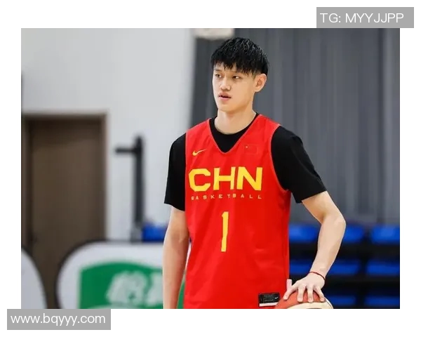 曾凡博在北京CBA赛季表现亮眼引发关注球迷期待他未来的发展与成就 曾凡博在北京CBA赛季表现亮眼引发关注球迷期待他未来的发展与成就