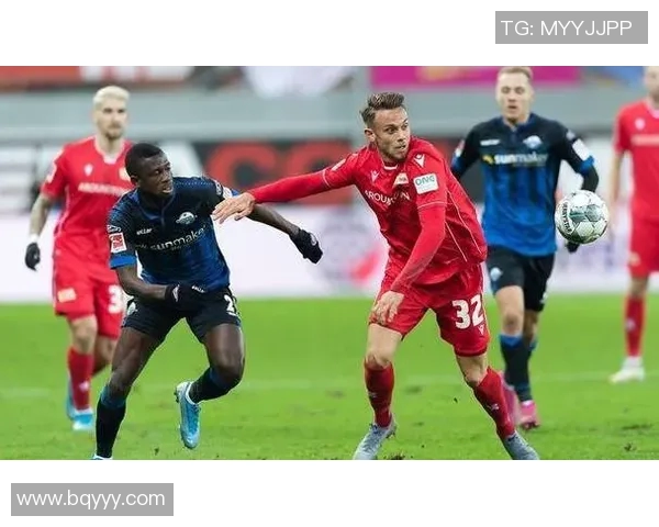 赫尔塔柏林在客场险胜杜塞尔多夫，艰难取得1分