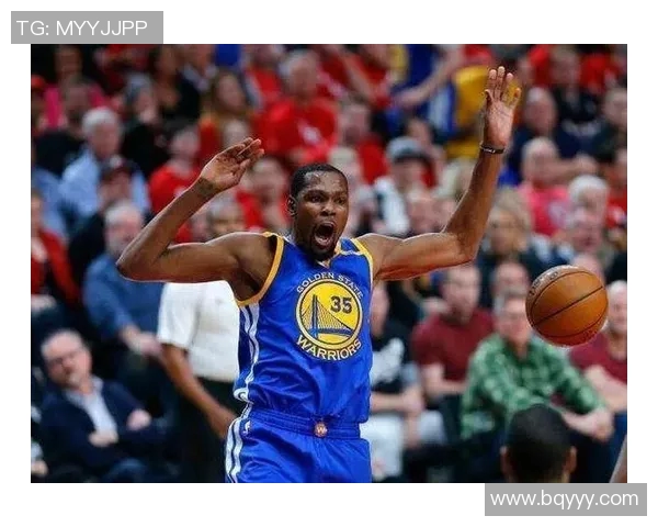 勇士祭出防御大招，成功限制对手得分